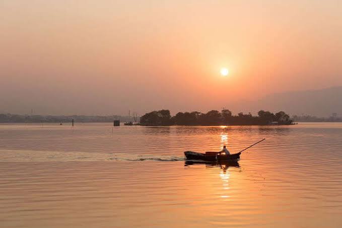 Ana Sagar Lake